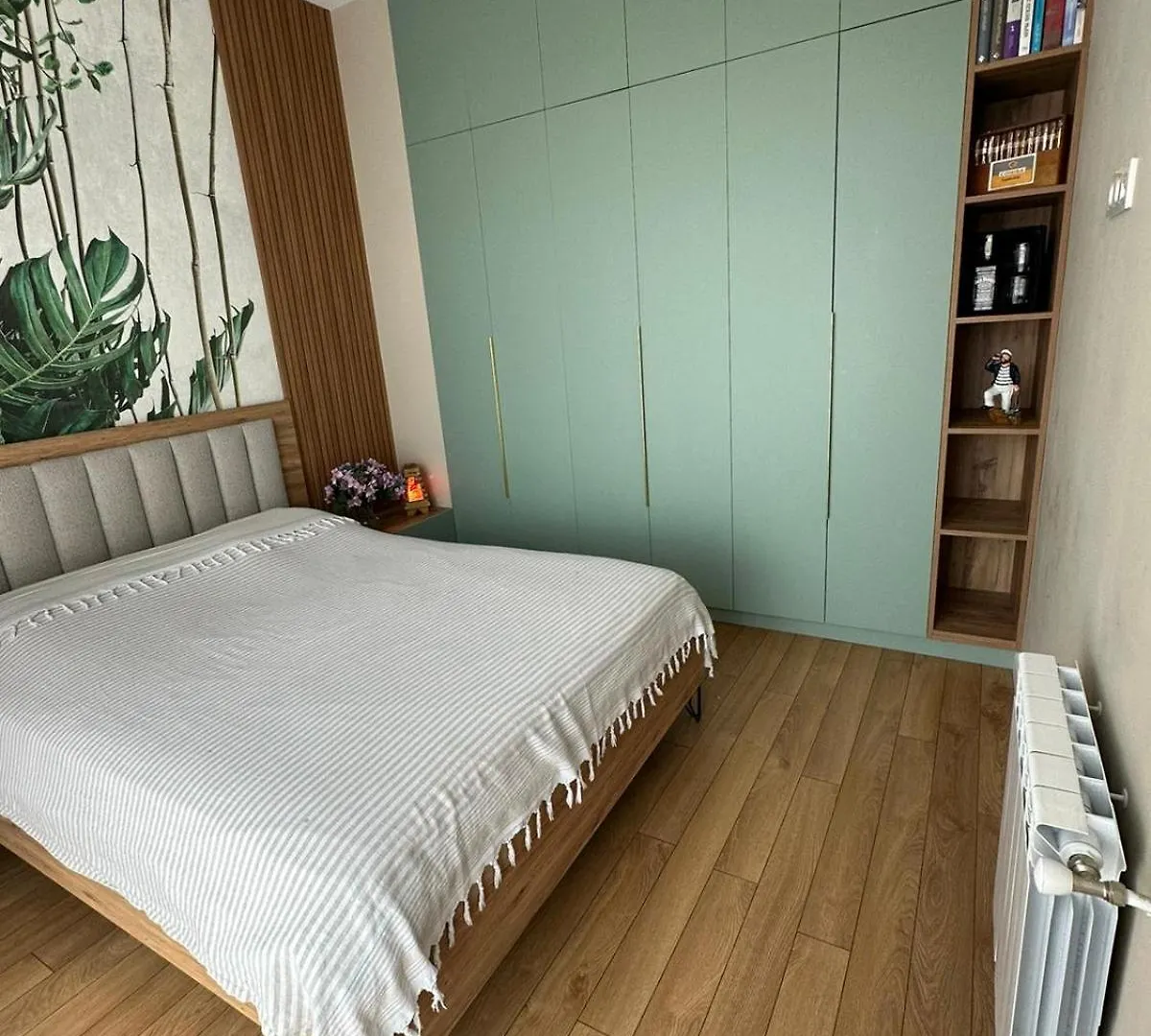 באטומי Home Side Apartment