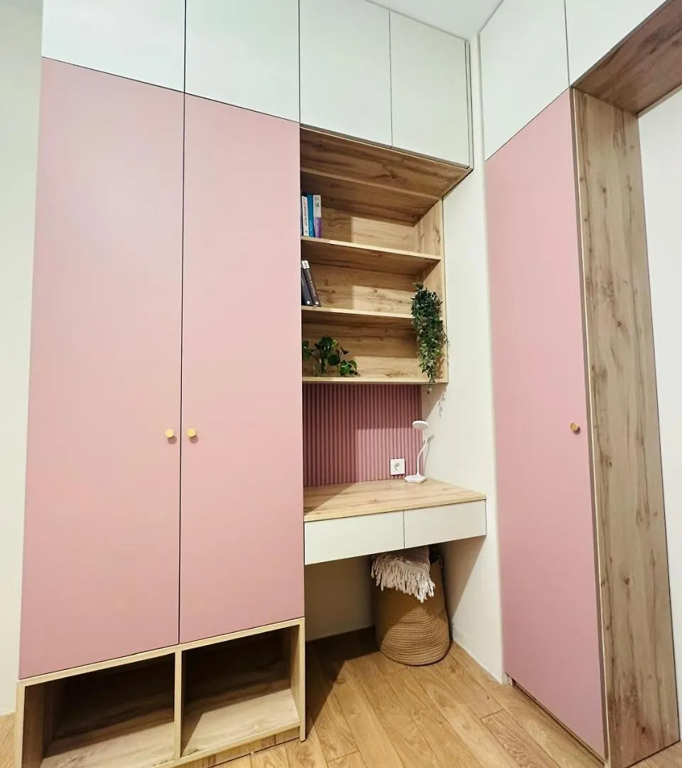 באטומי Home Side Apartment